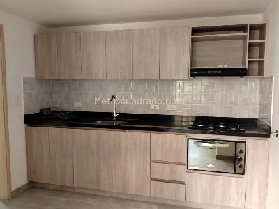 Apartamento de 3 alcobas en venta en El Poblado, Medellín, 138 m² · foto 5 de 17