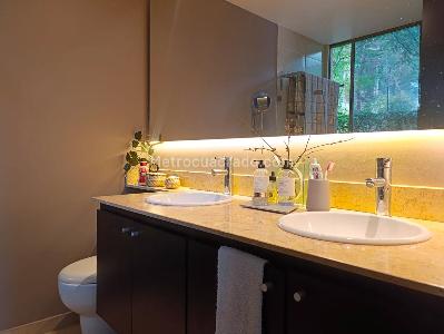 Apartamento de 2 alcobas en venta en El Poblado, Medellín, 104 m² · foto 17 de 17
