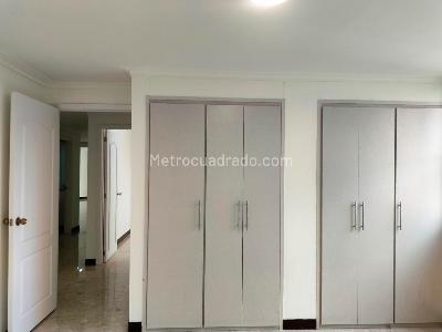 Apartamento de 3 alcobas en venta en El Poblado, Medellín, 170 m² · foto 12 de 17