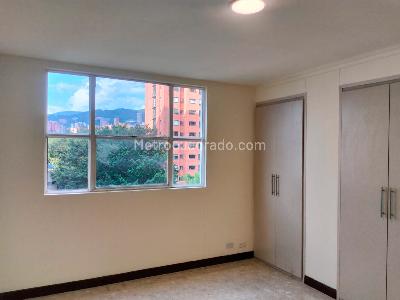 Apartamento de 3 alcobas en venta en El Poblado, Medellín, 170 m² · foto 14 de 17