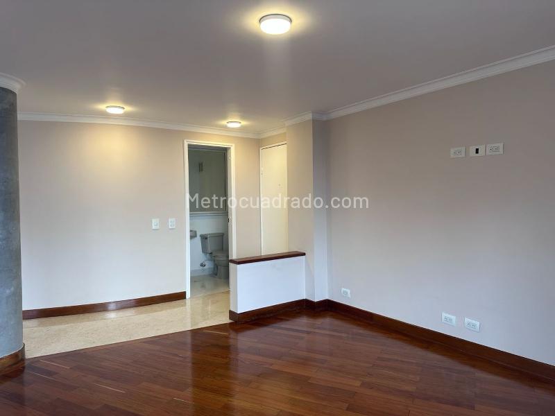 Apartamento en Arriendo, EL POBLADO, Medellín - Widok 4
