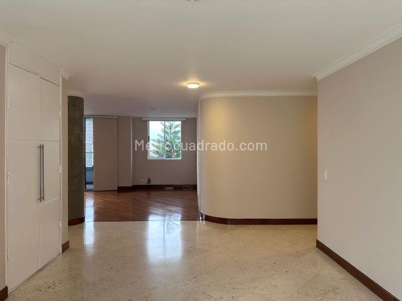 Apartamento en Arriendo, EL POBLADO, Medellín - Widok 5