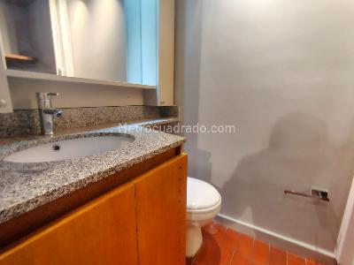 Apartamento de 1 alcoba en arriendo en Las Lomas, Medellín, 75 m² · foto 11 de 11