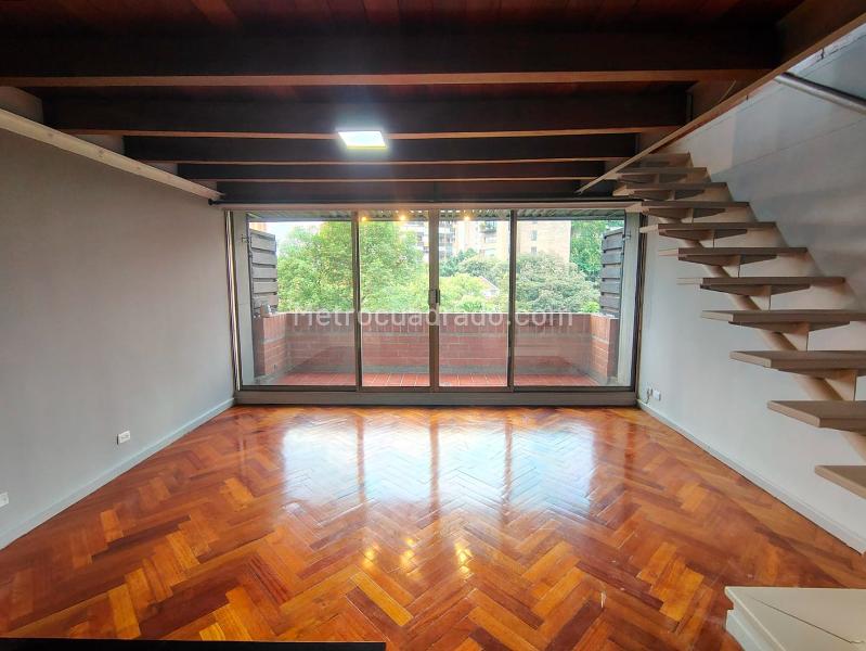 Charming 1BR Studio with Two Balconies in El Poblado