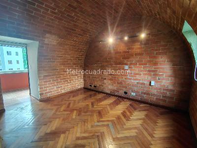 Apartamento de 1 alcoba en arriendo en Las Lomas, Medellín, 75 m² · foto 9 de 11