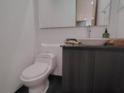 Apartamento de 1 alcoba en arriendo en Los Balsos, Medellín, 65 m² · foto 11 de 11