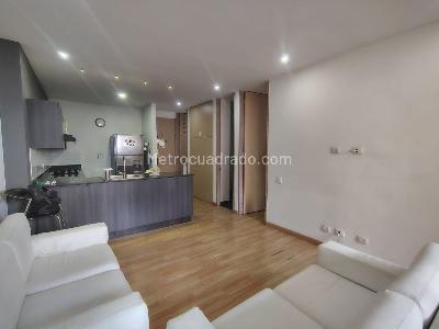 Apartamento de 1 alcoba en arriendo en Los Balsos, Medellín, 65 m² · foto 3 de 11