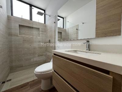 Apartamento en venta en Envigado, Envigado · foto 15 de 18