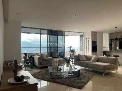 Apartamento en venta en Envigado, Envigado · foto 2 de 12