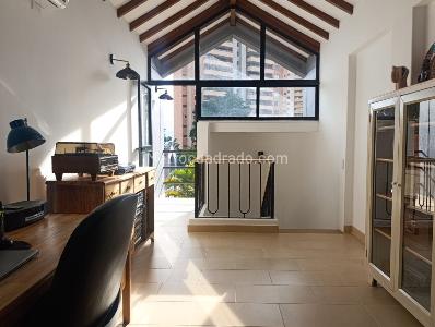 Casa en arriendo en El Poblado, Medellín · foto 10 de 20