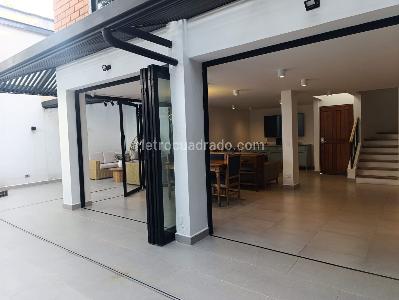 Casa de 4 alcobas en arriendo en El Poblado, Medellín, 293 m² · foto 4 de 20