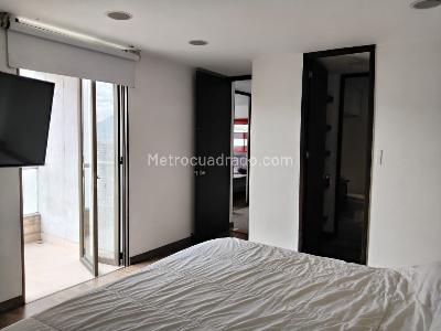 Apartamento de 3 alcobas en arriendo en Altos Del Poblado, Medellín, 100 m² · foto 12 de 19