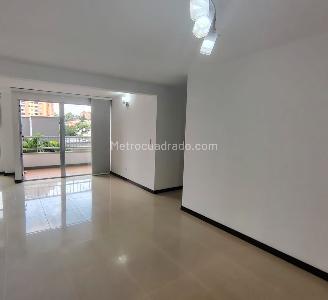 Apartamento de 3 alcobas en arriendo en Castropol, Medellín, 85 m² · foto 2 de 14