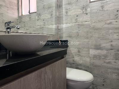 Casa de 3 alcobas en venta en Envigado, Envigado, 274 m² · foto 16 de 19