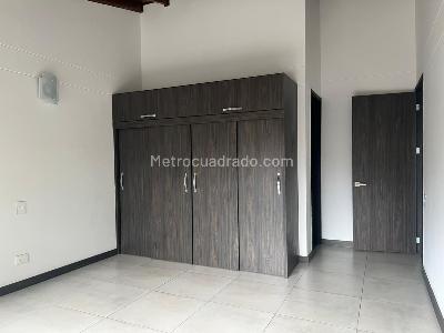 Casa de 3 alcobas en venta en Envigado, Envigado, 274 m² · foto 9 de 19