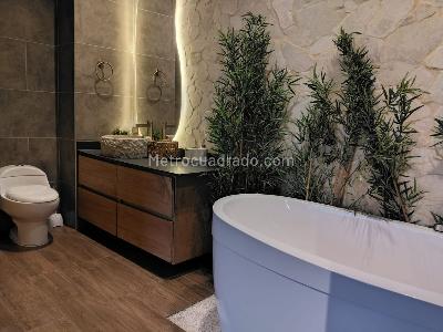 Apartamento de 1 alcoba en venta en El Poblado, Medellín, 90 m² · foto 11 de 12