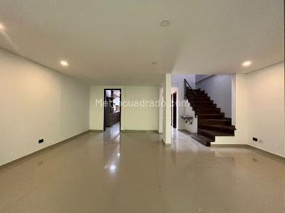 Casa en arriendo en Envigado, Envigado · foto 2 de 18