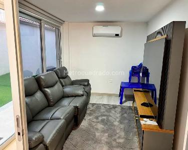 Casa de 4 alcobas en venta en El Poblado, Medellín, 334 m² · foto 9 de 17