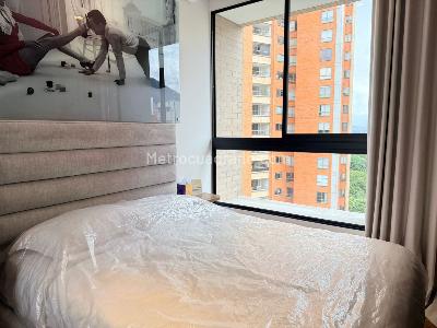 Apartamento en venta en El Poblado, Medellín · foto 12 de 18