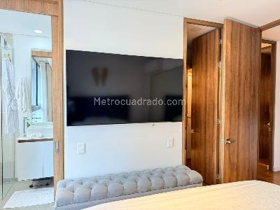 Apartamento en venta en El Poblado, Medellín · foto 14 de 18