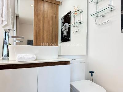 Apartamento en venta en El Poblado, Medellín · foto 16 de 18