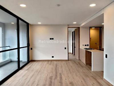 Apartamento de 1 alcoba en venta en El Poblado, Medellín, 82 m² · foto 4 de 16