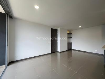 Apartamento de 3 alcobas en arriendo en Envigado, Envigado, 82 m² · foto 4 de 16