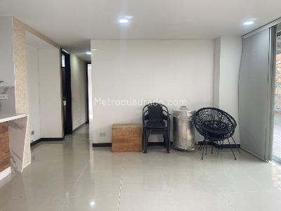 Apartamento de 3 alcobas en arriendo en Sabaneta, Sabaneta, 80 m² · foto 2 de 19