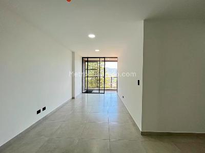 Apartamento en venta en Envigado, Envigado · foto 2 de 20