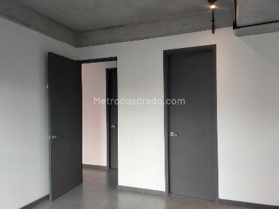 Apartamento de 2 alcobas en arriendo en El Poblado, Medellín, 125 m² · foto 11 de 18