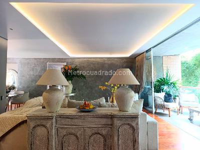 Apartamento de 3 alcobas en arriendo en El Poblado, Medellín, 270 m² · foto 4 de 18
