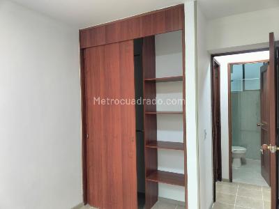 Apartamento de 3 alcobas en arriendo en El Poblado, Medellín, 94 m² · foto 13 de 17