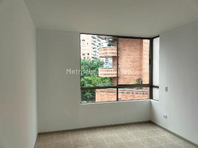 Apartamento de 3 alcobas en arriendo en El Poblado, Medellín, 94 m² · foto 9 de 17