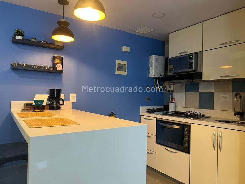 Furnished 1BR Apartaestudio for Rent in El Poblado, Medellín - 6