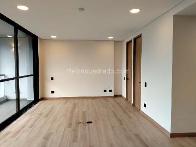 Apartamento de 1 alcoba en venta en El Poblado, Medellín, 82 m² · foto 2 de 17