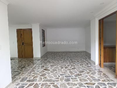 Apartamento de 3 alcobas en arriendo en San Lucas, Medellín, 145 m² · foto 3 de 20