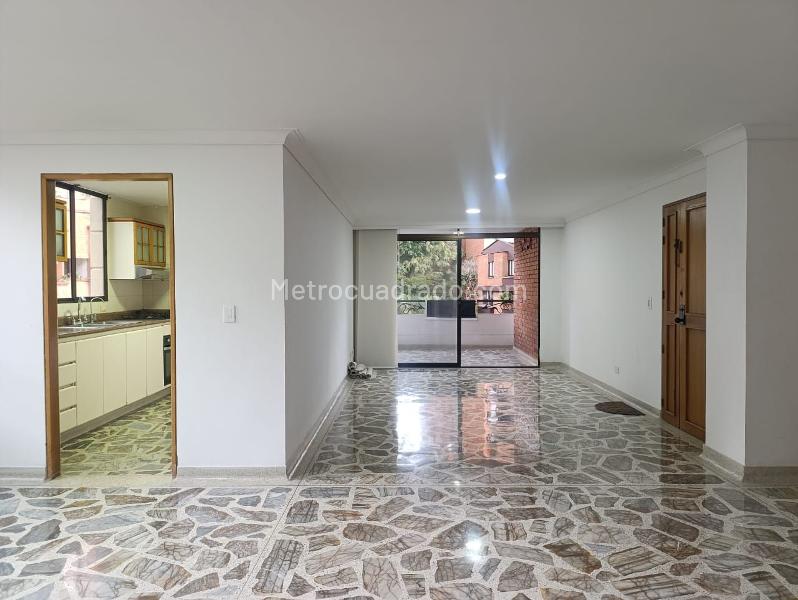 Elegant 3BR Apartment in El Poblado - 5