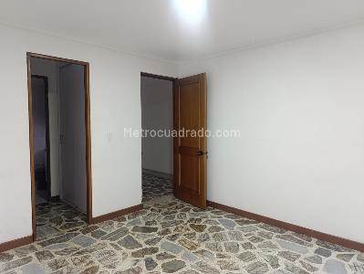Apartamento de 3 alcobas en arriendo en San Lucas, Medellín, 145 m² · foto 9 de 20