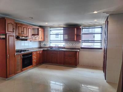 Apartamento de 4 alcobas en arriendo en El Poblado, Medellín, 220 m² · foto 6 de 19