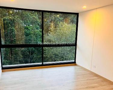 Apartamento de 2 alcobas en arriendo en Altos Del Poblado, Medellín, 108 m² · foto 11 de 17