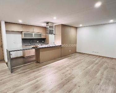 Apartamento de 2 alcobas en arriendo en Altos Del Poblado, Medellín, 108 m² · foto 3 de 17