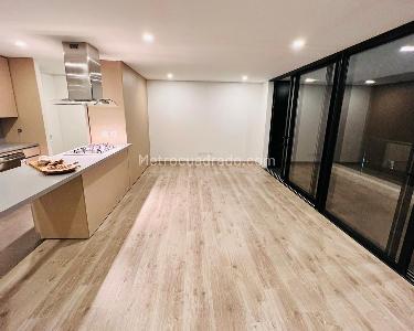 Apartamento de 2 alcobas en arriendo en Altos Del Poblado, Medellín, 108 m² · foto 5 de 17
