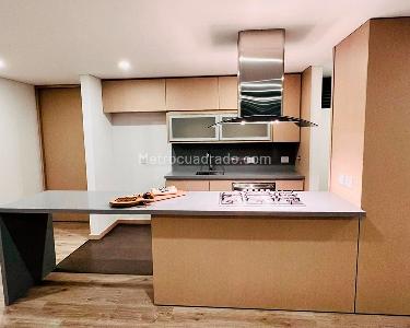 Apartamento de 2 alcobas en arriendo en Altos Del Poblado, Medellín, 108 m² · foto 6 de 17