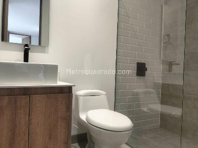 Apartamento de 2 alcobas en venta en El Poblado, Medellín, 75 m² · foto 15 de 15