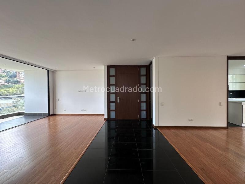 Apartamento en Arriendo, EL POBLADO, Medellín - Ansicht 2
