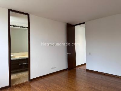 Apartamento en venta en El Poblado, Medellín · foto 11 de 20