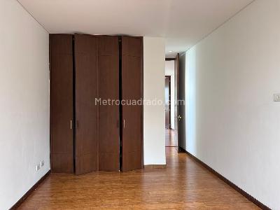 Apartamento en venta en El Poblado, Medellín · foto 12 de 20