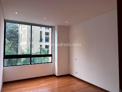 Apartamento en venta en El Poblado, Medellín · foto 16 de 20