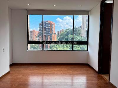 Apartamento en venta en El Poblado, Medellín · foto 9 de 20