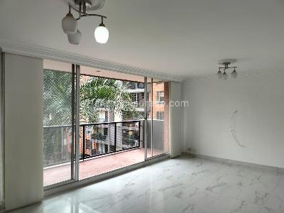 Apartamento de 3 alcobas en arriendo en Alejandría, Medellín, 110 m² · foto 2 de 17